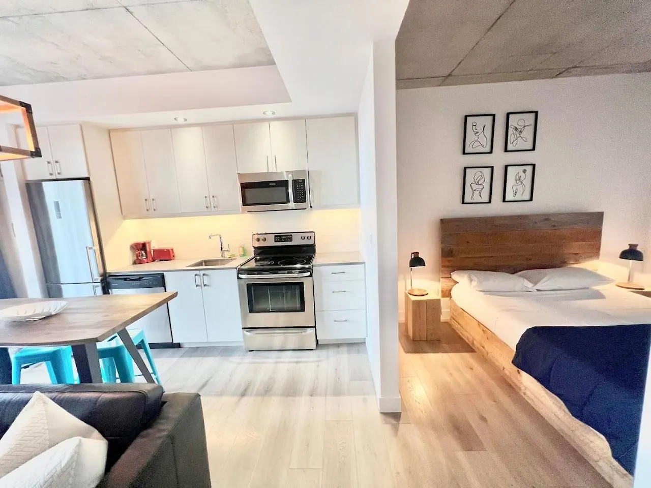 Amazing Loft In Montreal Old Portc Zm9 Apartment