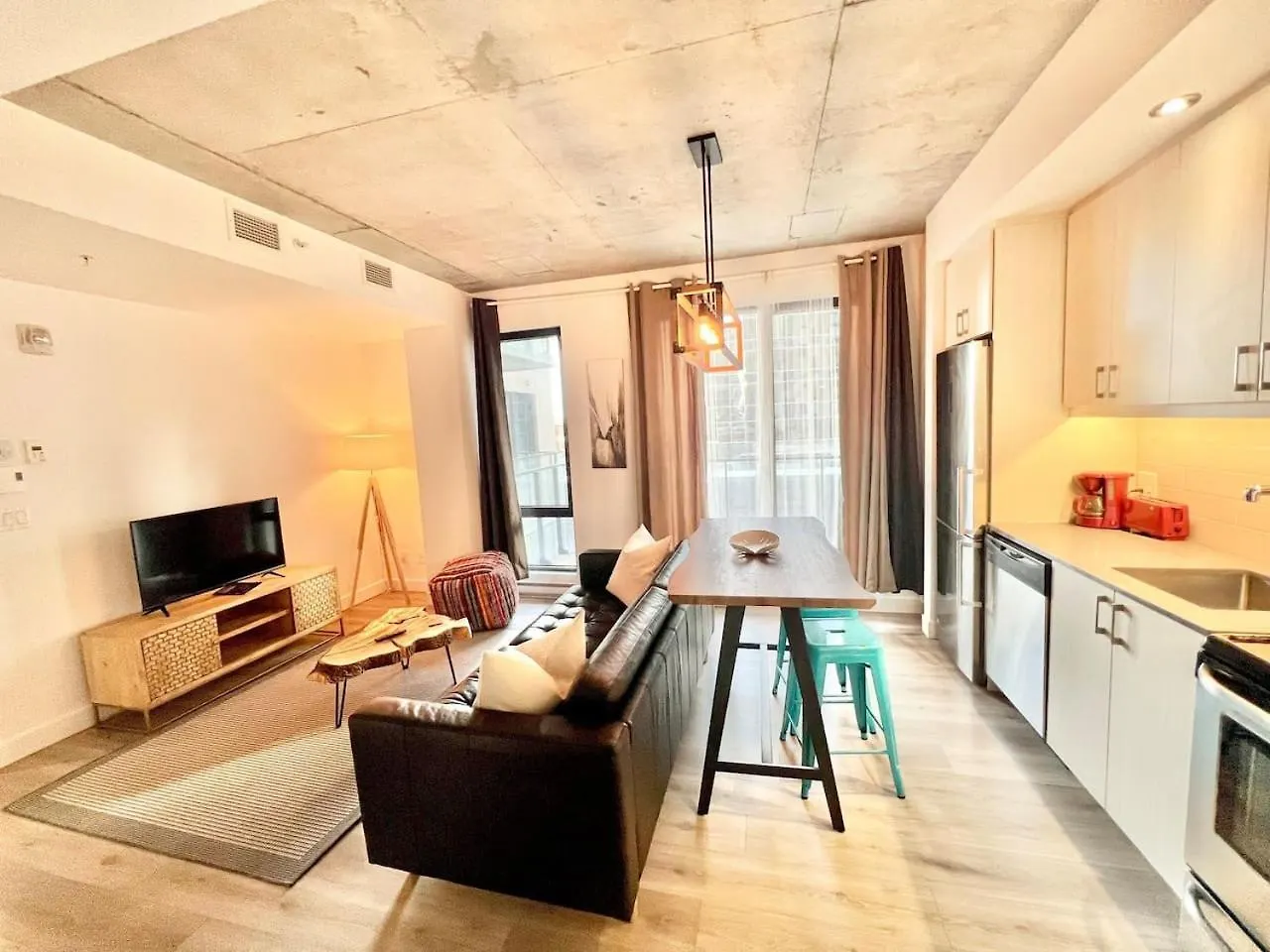 Amazing Loft In Montreal Old Portc Zm9 Apartment 0*,  Canada